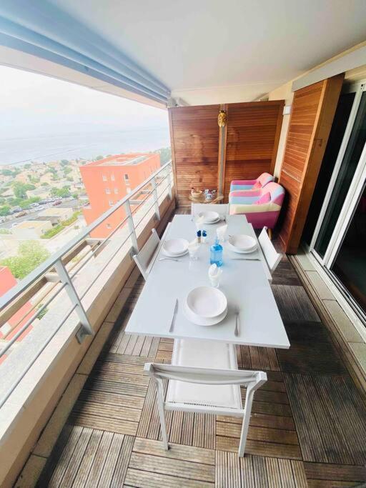 Luxueux T3 Piscine Et Vue Somptueuse Sète Exterior foto