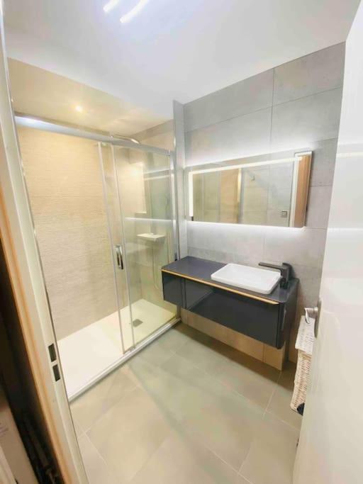 Luxueux T3 Piscine Et Vue Somptueuse Sète Exterior foto